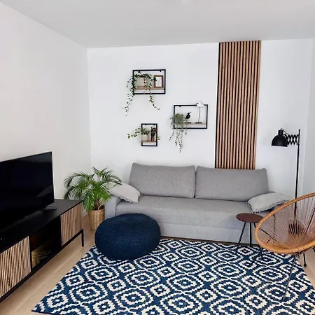 C- Home4U - Apartment With A City View Close To Aquapark, Parking In Secured Area-2